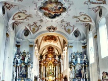 Franziskanerkirche: Blick zum Altar